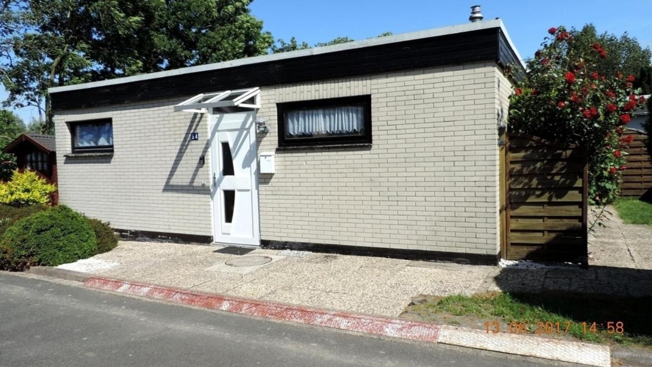 Bungalow 1930 In Тосенс Екстериор снимка
